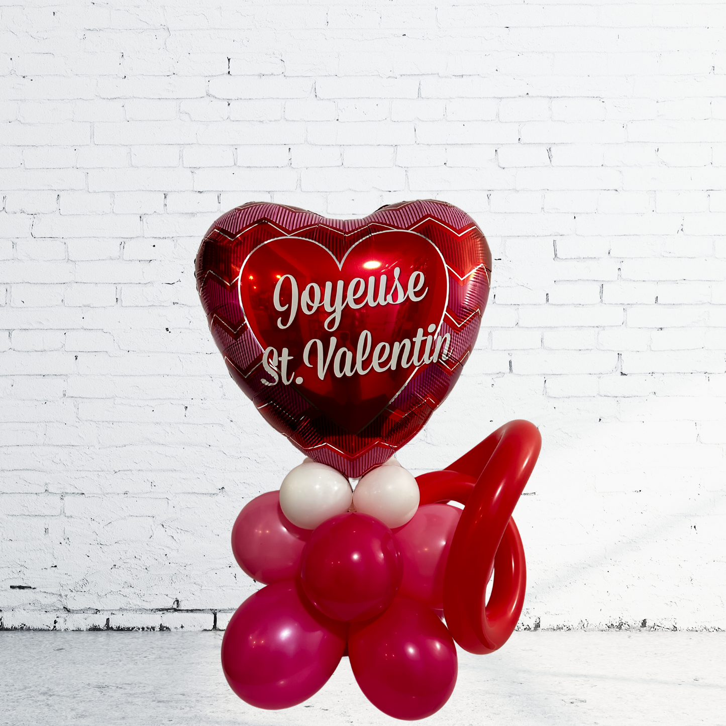 BASE EN BALLONS - COEUR 18 PO. AVEC SERPENTIN