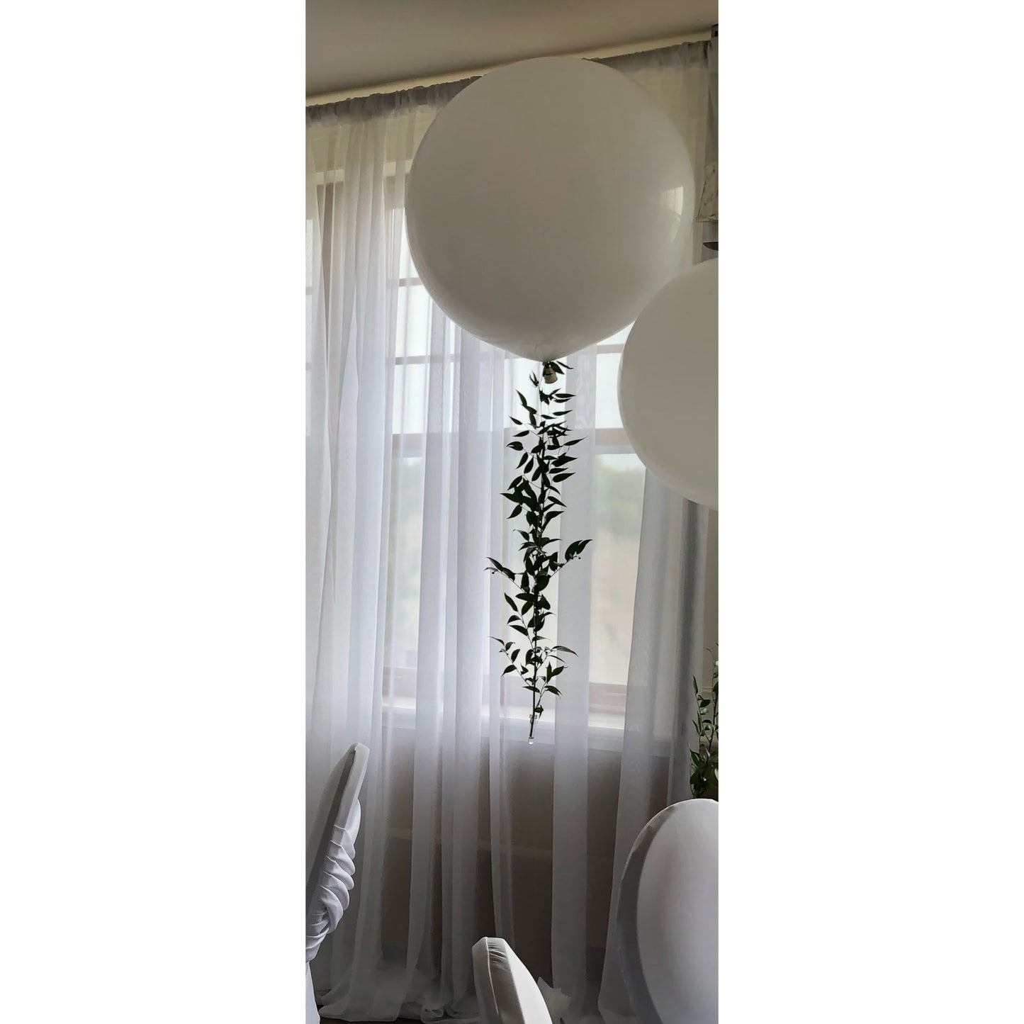 BALLON HÉLIUM BLANC, 36PO AVEC FEUILLAGE POUR MARIAGE