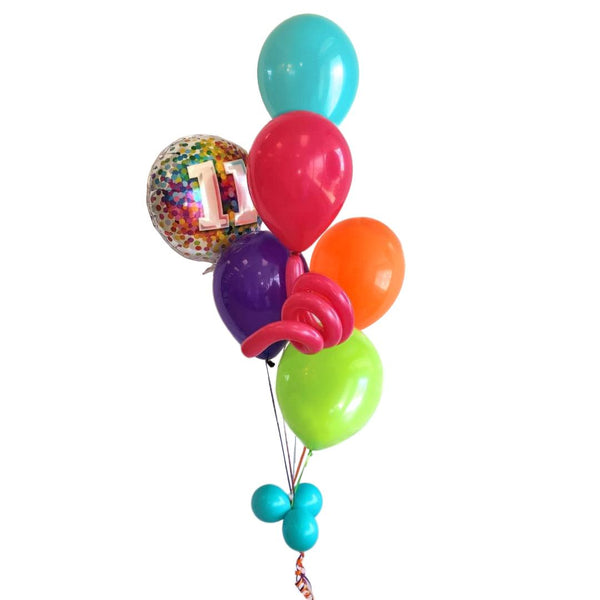 8 Ballons imprimé âge sur fond coloré